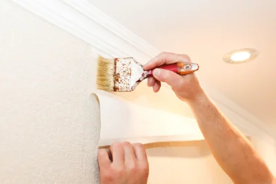 Pose de papier peint à Ambax — revêtements muraux et toiles de verre